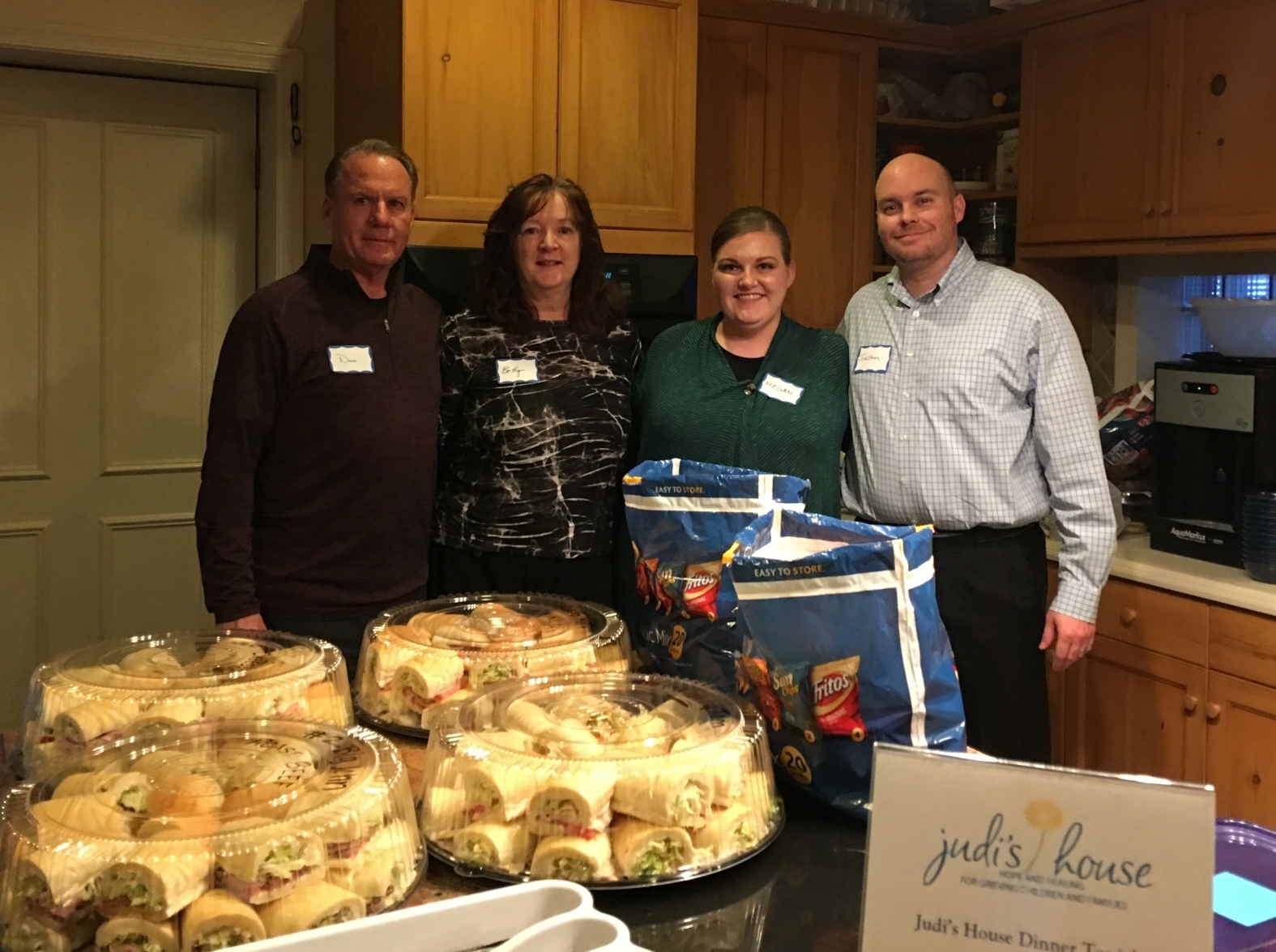 Judi's House Volunteering
